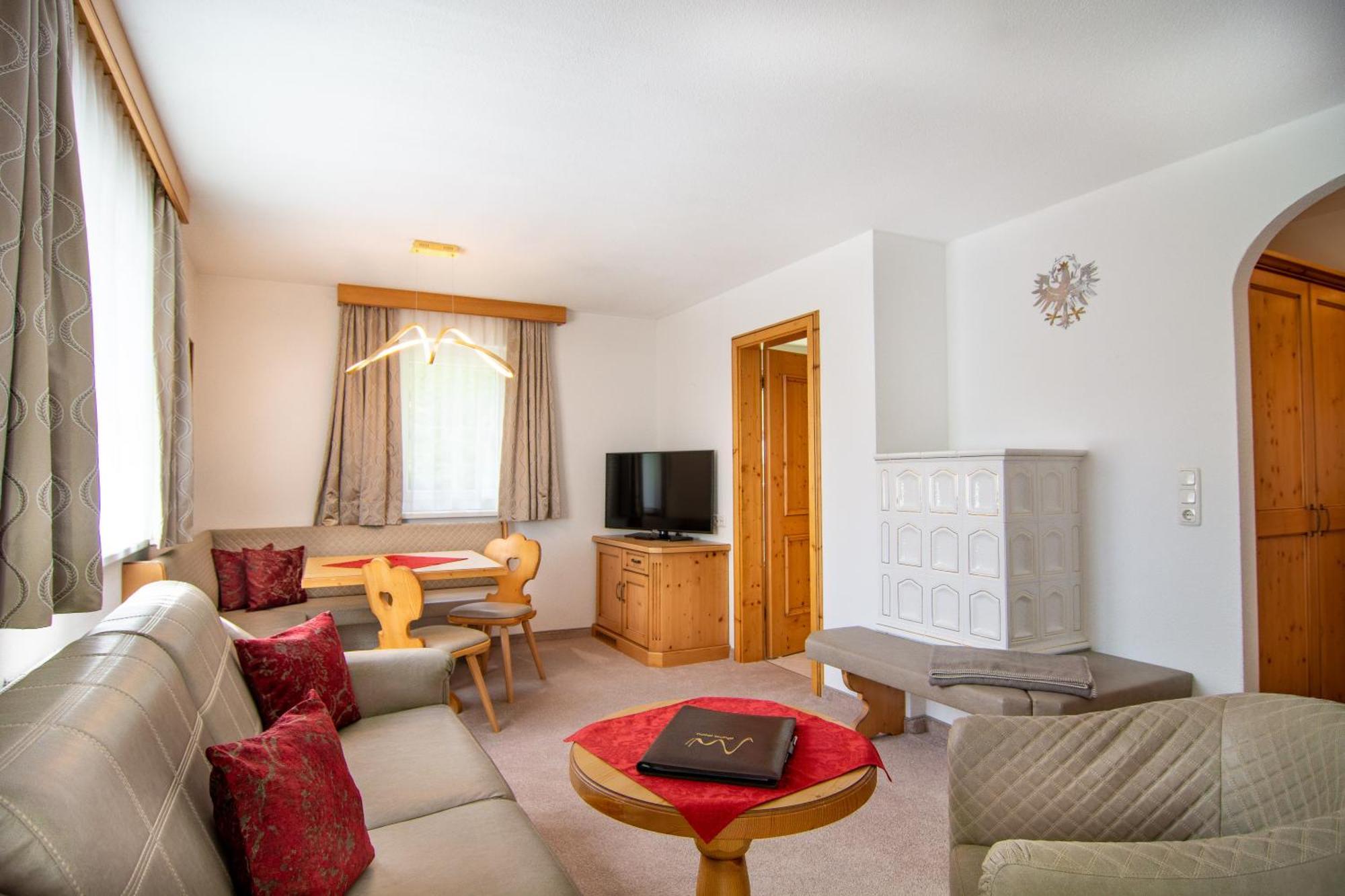 Hotel Ischgl Room photo